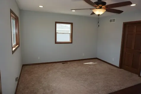 1215 3rd Avenue Ackley IA 50601