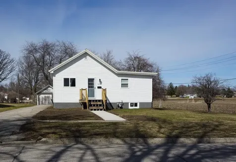 1215 3rd Avenue Ackley IA 50601