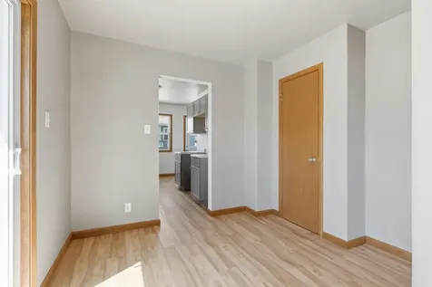 1811 Sager Avenue Waterloo IA 50701