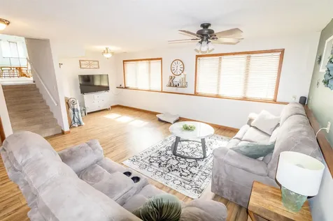 1120 Grant Street Denver IA 50622