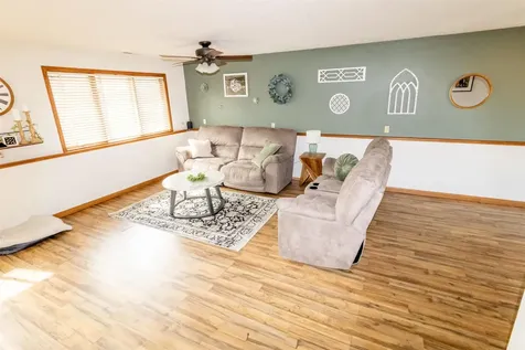 1120 Grant Street Denver IA 50622