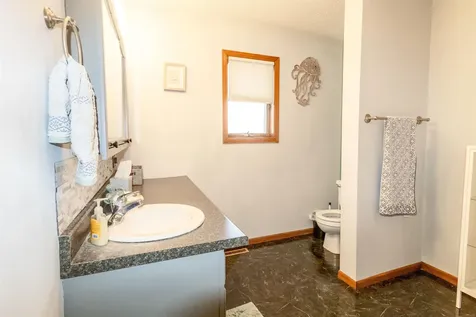 1120 Grant Street Denver IA 50622
