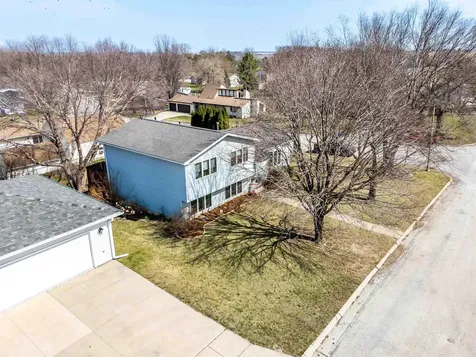 1120 Grant Street Denver IA 50622