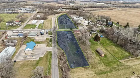 2260 Independence Avenue Waterloo IA 50707