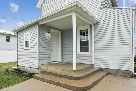 516 E 4th Street Vinton IA 52349
