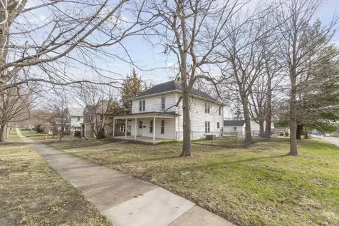 1622 Franklin Street Cedar Falls IA 50613