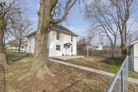 1622 Franklin Street Cedar Falls IA 50613