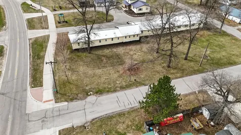 2020 Center Street Cedar Falls IA 50613