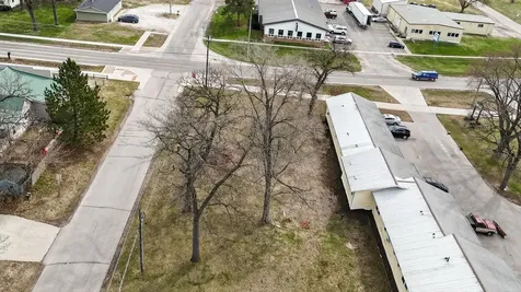 2020 Center Street Cedar Falls IA 50613