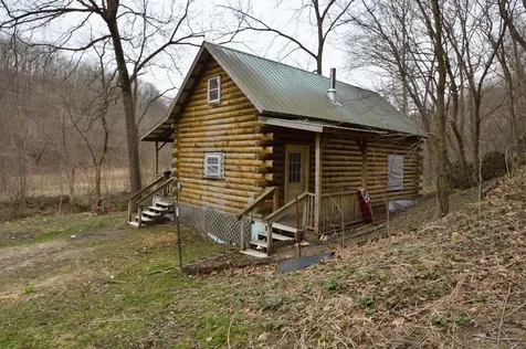 37139 Errthum Road Guttenberg IA 52052