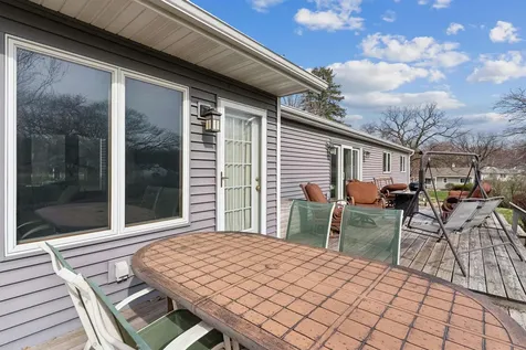 2610 Mcclain Drive Cedar Falls IA 50613