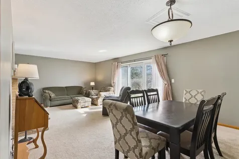 2610 Mcclain Drive Cedar Falls IA 50613