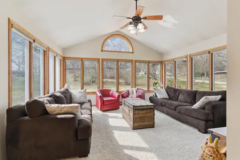 2610 Mcclain Drive Cedar Falls IA 50613