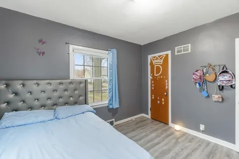 151 Hawthorne Avenue Waterloo IA 50702