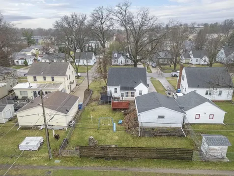151 Hawthorne Avenue Waterloo IA 50702