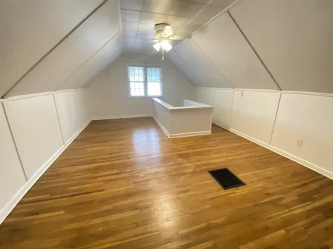 426 Cornwall Avenue Waterloo IA 50702