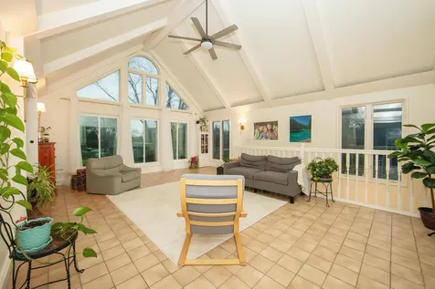 1306 Grandview Avenue Waverly IA 50677