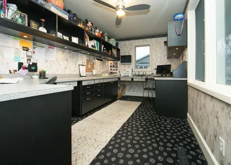 1306 Grandview Avenue Waverly IA 50677