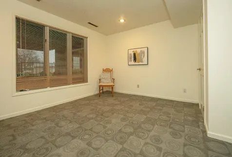 1306 Grandview Avenue Waverly IA 50677
