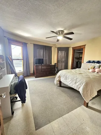 107 NW 3rd Avenue Independence IA 50644