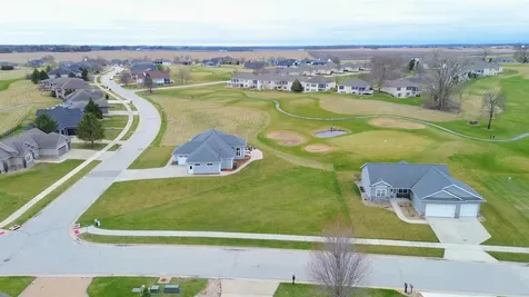 145 Eagle Ridge Drive Waverly IA 50677
