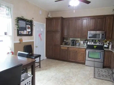 130 S River Park Drive Guttenberg IA 52052