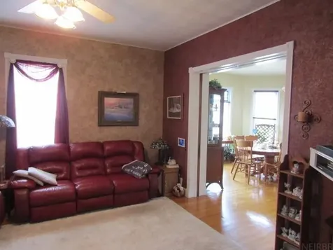 130 S River Park Drive Guttenberg IA 52052