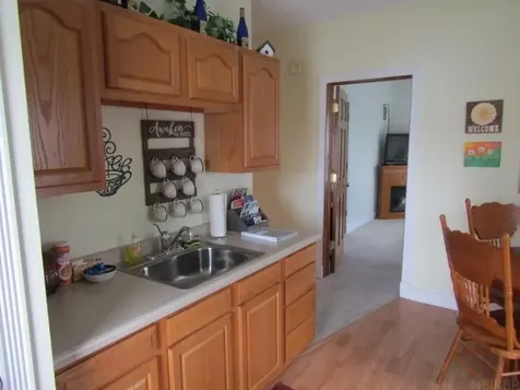 130 S River Park Drive Guttenberg IA 52052