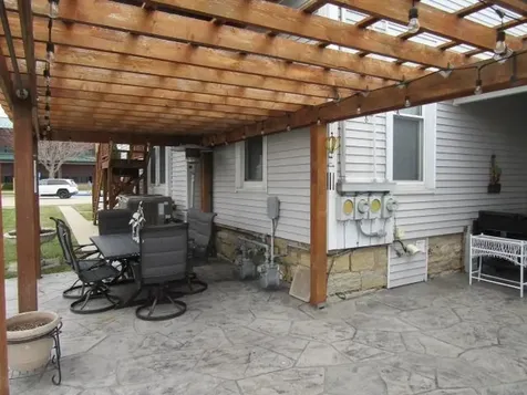 130 S River Park Drive Guttenberg IA 52052
