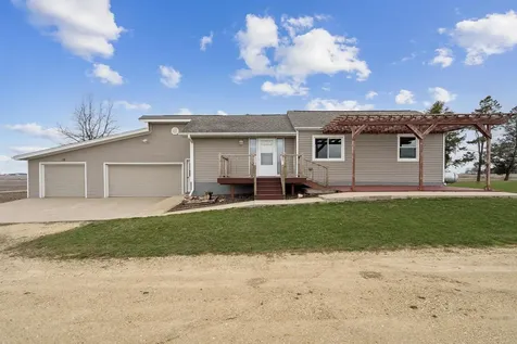 2582 30th Street Lamont IA 50650