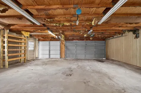 143 Chicago Street Waterloo IA 50701