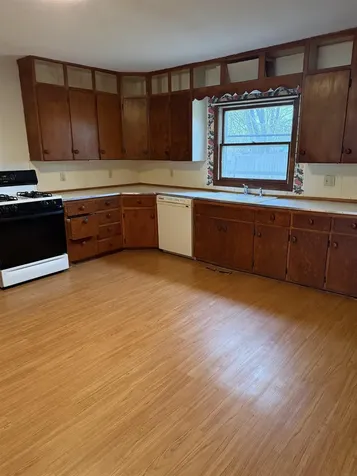 907 Iowa Street Dysart IA 52224