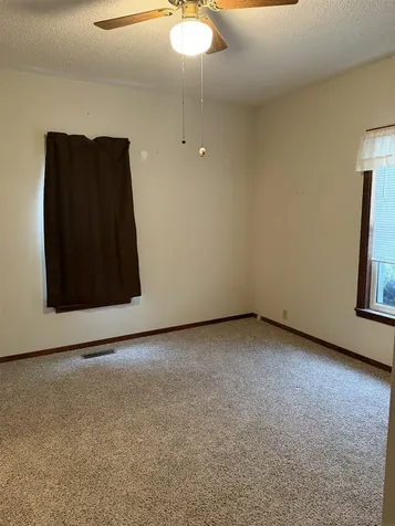 907 Iowa Street Dysart IA 52224