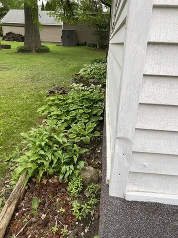 907 Iowa Street Dysart IA 52224