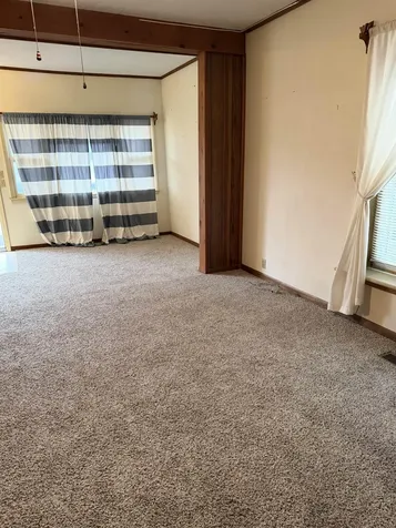 907 Iowa Street Dysart IA 52224