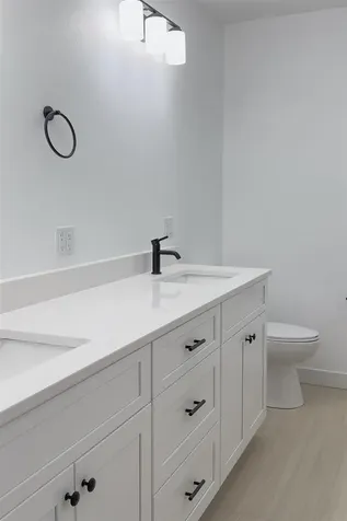 1513 Prairie Drive Grundy Center IA 50638