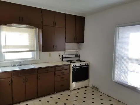 2115 Walnut Street Cedar Falls IA 50613