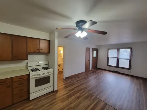 2115 Walnut Street Cedar Falls IA 50613