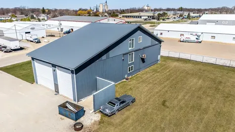 1341 12th Street Jesup IA 50648