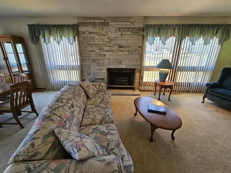 500 7th Avenue SE Oelwein IA 50662