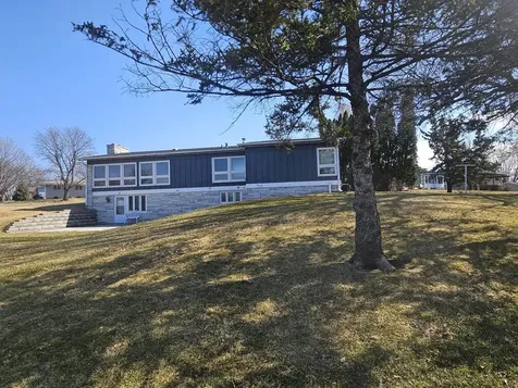 500 7th Avenue SE Oelwein IA 50662