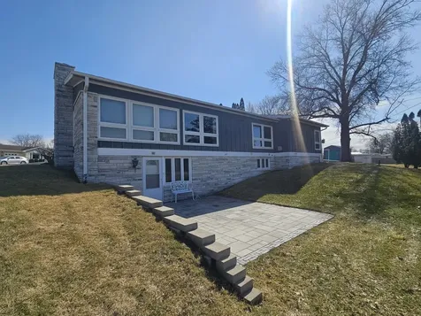 500 7th Avenue SE Oelwein IA 50662