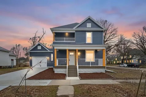 427 Iowa Street Waterloo IA 50703