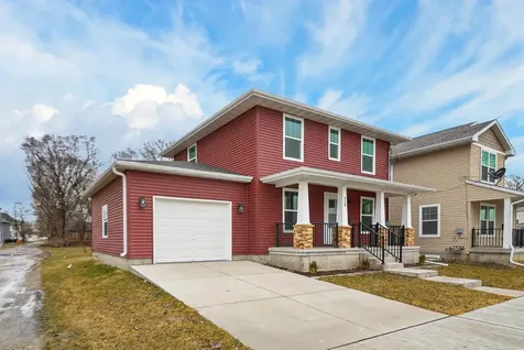319 Iowa Street Waterloo IA 50703