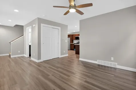 319 Iowa Street Waterloo IA 50703