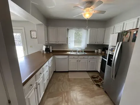 422 S 5 Th Avenue New Hampton IA 50659