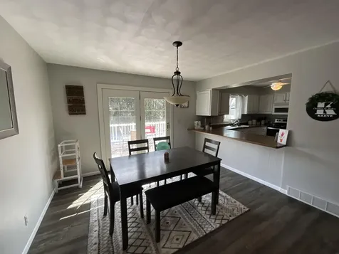 422 S 5 Th Avenue New Hampton IA 50659