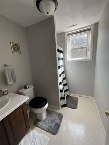 422 S 5 Th Avenue New Hampton IA 50659