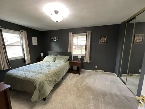 422 S 5 Th Avenue New Hampton IA 50659