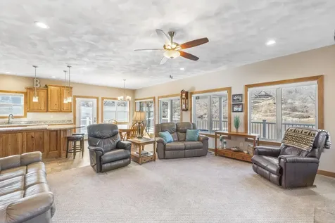 22598 262nd Street Delhi IA 52223